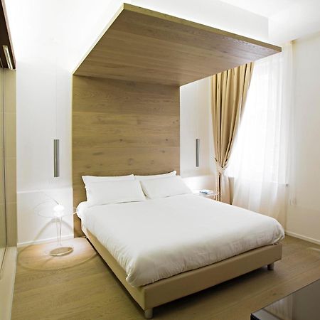 Borgoleoni 18 - Room And Breakfast フェラーラ 部屋 写真