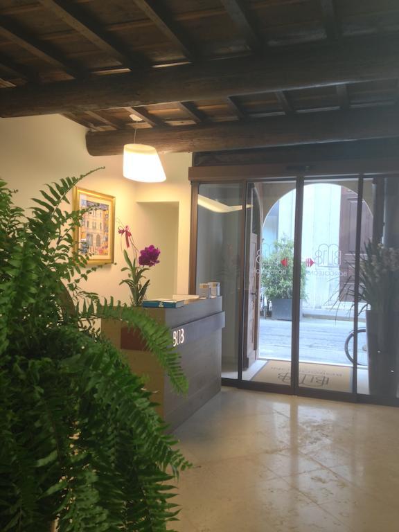 Borgoleoni 18 - Room And Breakfast フェラーラ エクステリア 写真