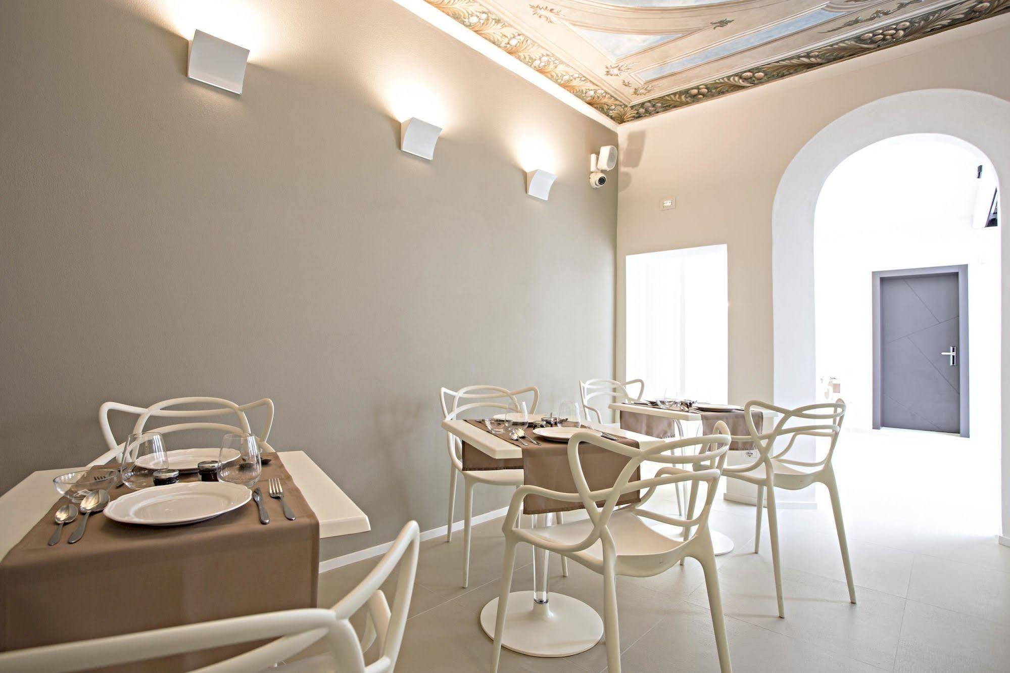 Borgoleoni 18 - Room And Breakfast フェラーラ エクステリア 写真
